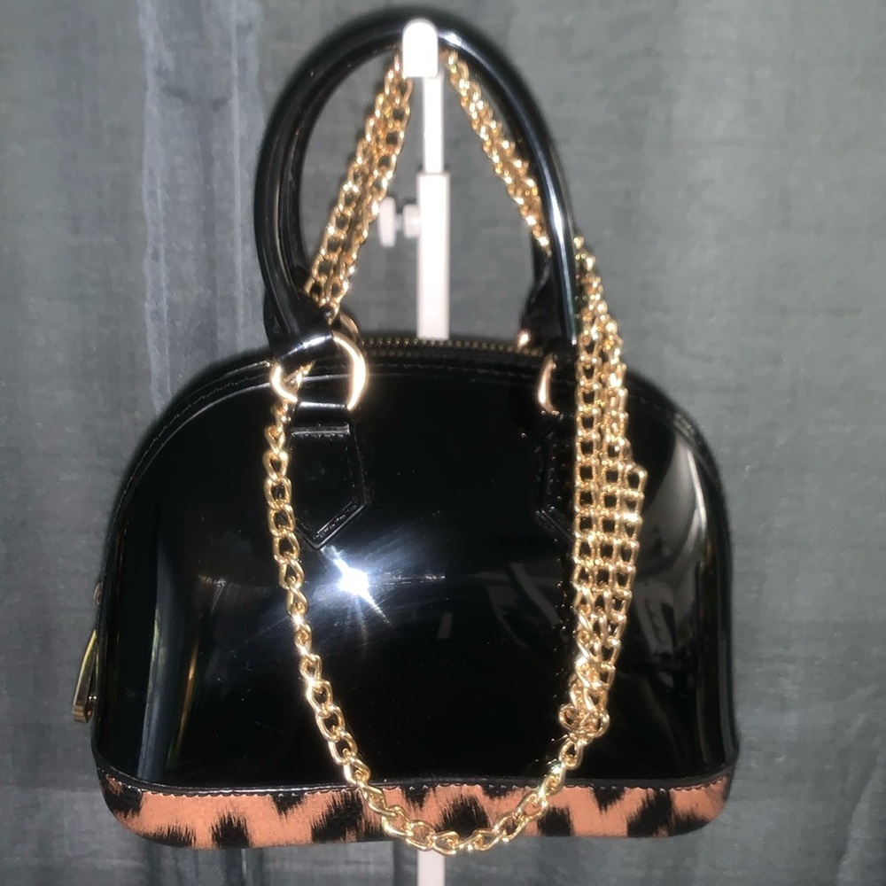 Dome bag / with Crossbody Chain